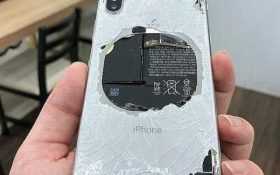 شارژر بی‌سیم سامسونگ و نابود شدن iPhone X